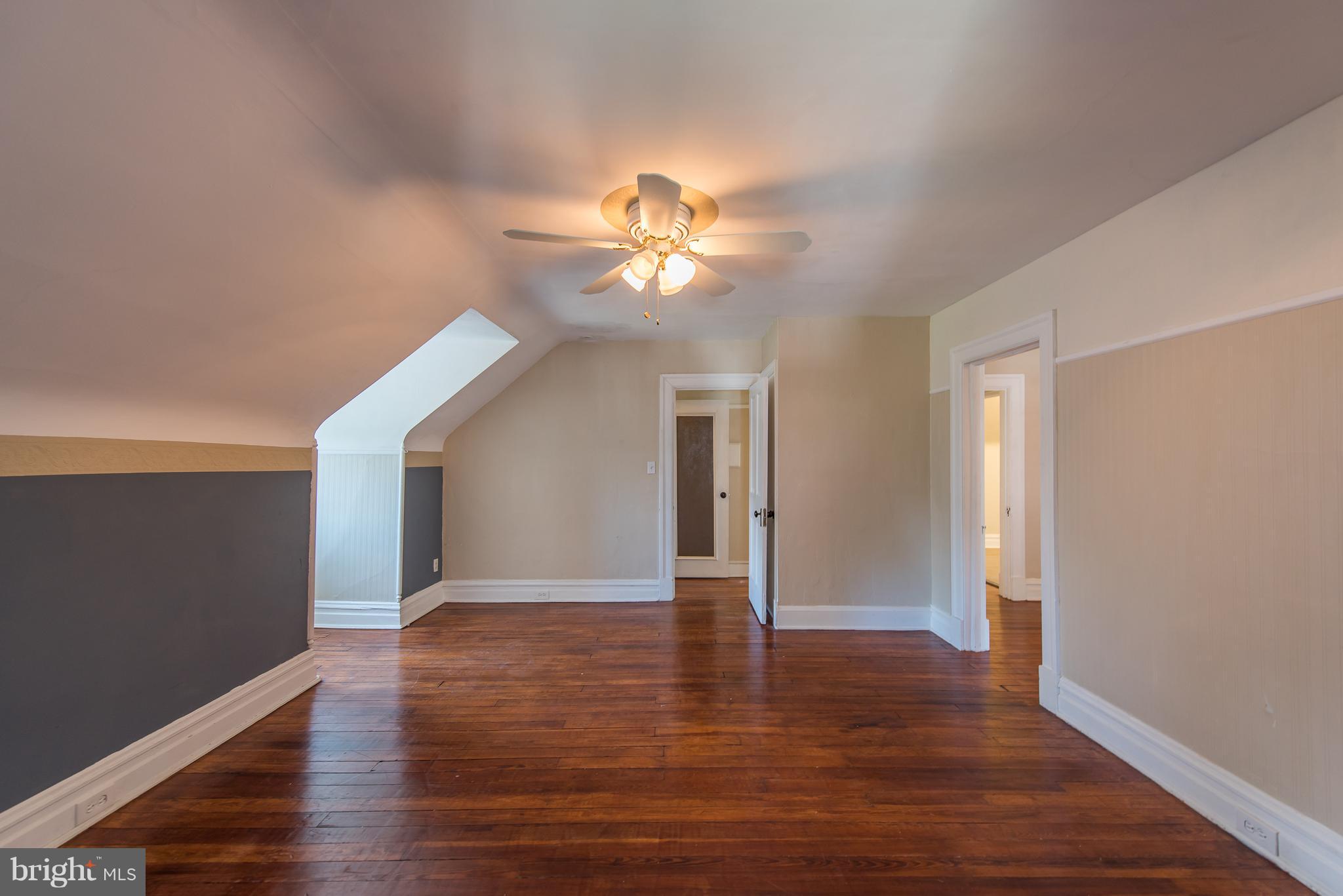 4513 Roland Avenue Baltimore, MD 21210 - Photo 26 of 30 Attic Bedroom