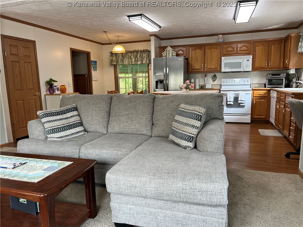 2964 East Mud River Road Milton, WV 25541 - Photo 9 of 28 Gallery Image 9