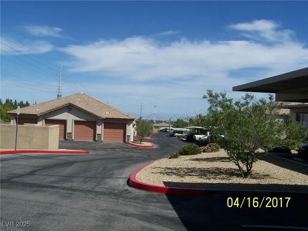 $1,550 | 10245 King Henry Avenue, Unit 202, Las Vegas, NV 89144