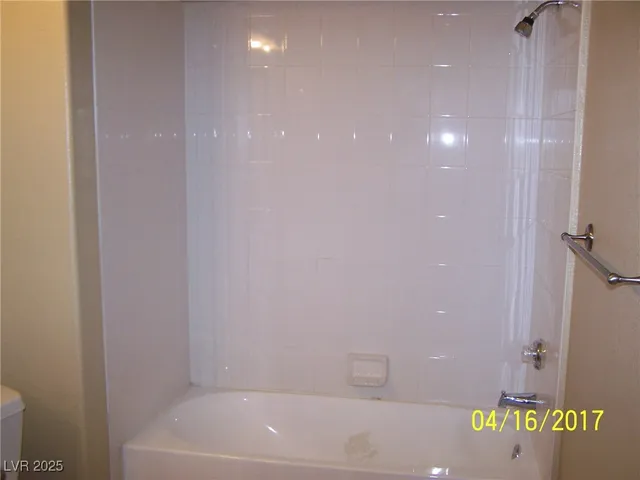 $1,550 | 10245 King Henry Avenue, Unit 202, Las Vegas, NV 89144