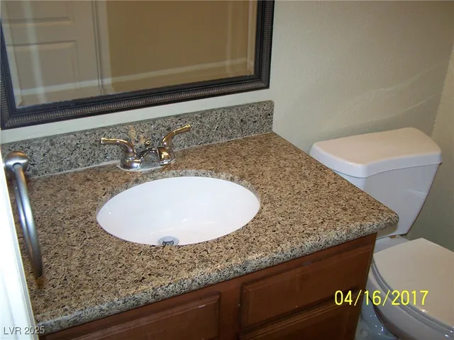 $1,550 | 10245 King Henry Avenue, Unit 202, Las Vegas, NV 89144