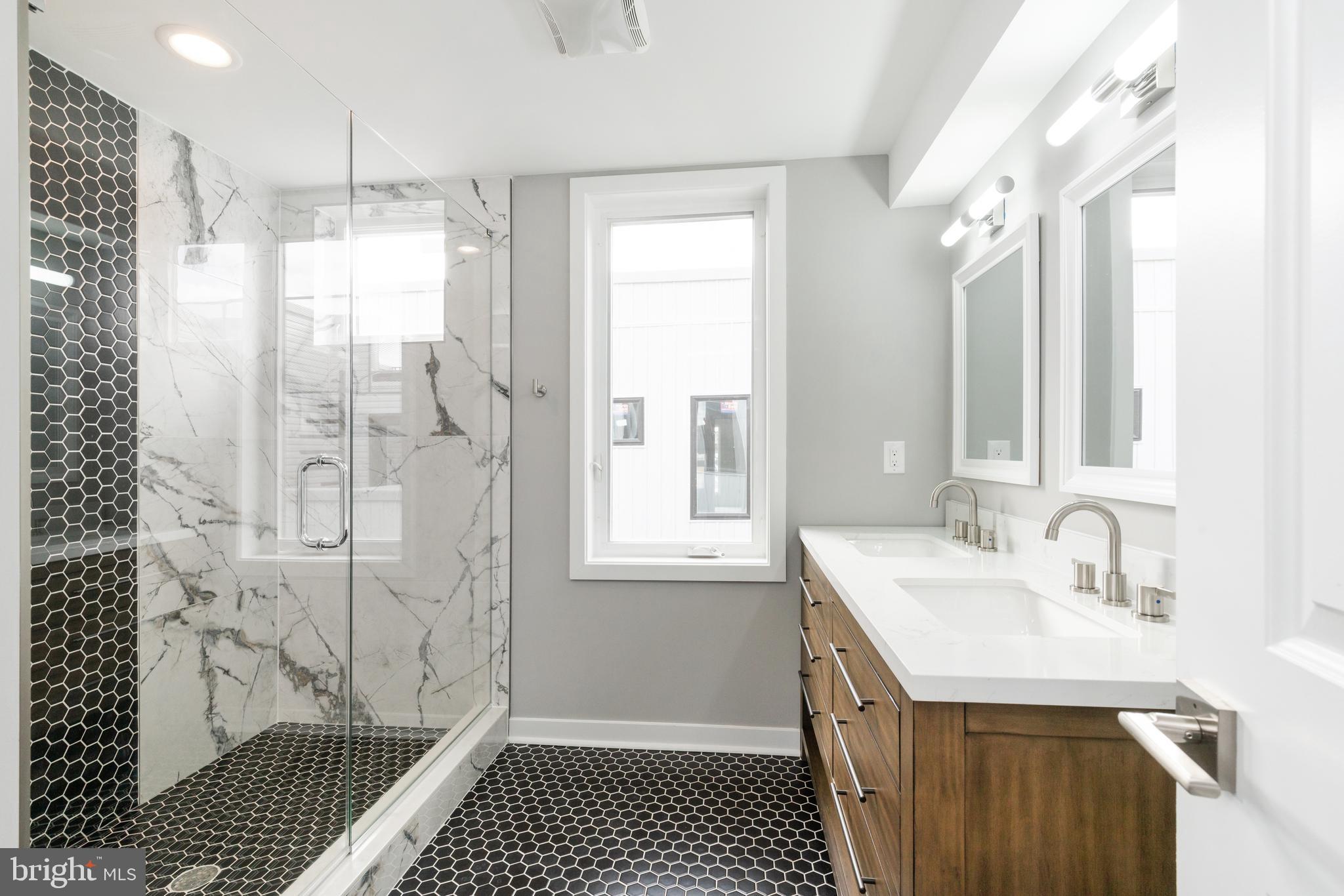 815 Perkiomen Street, Unit 17 Philadelphia, PA 19130 - Photo 13 of 39