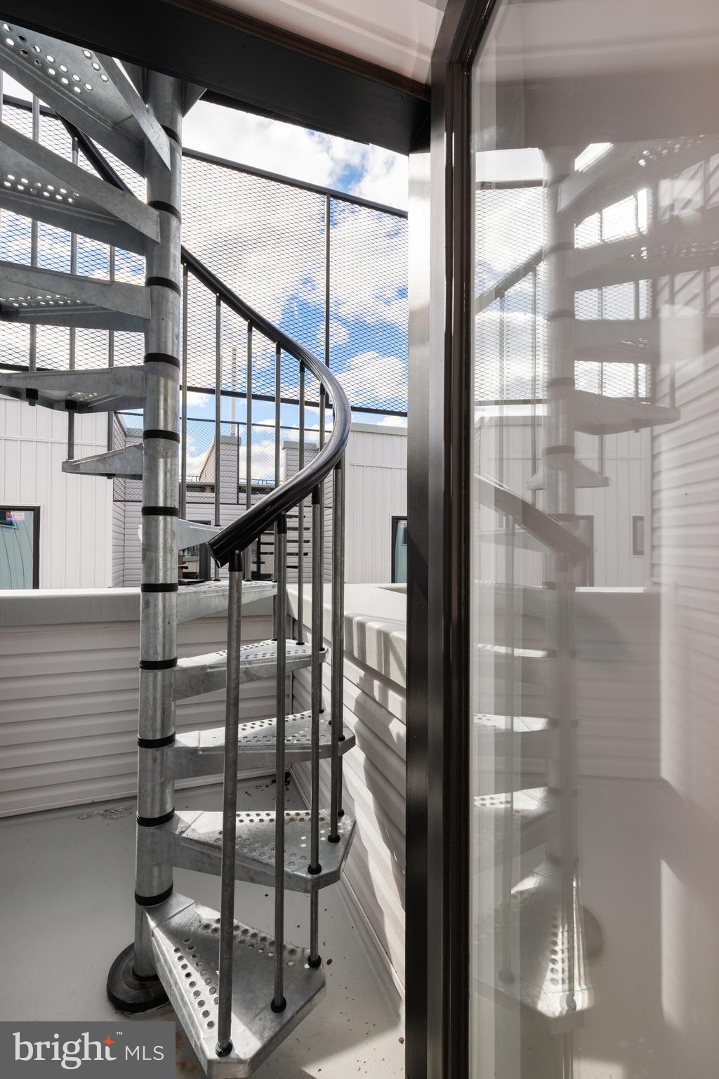 815 Perkiomen Street, Unit 17 Philadelphia, PA 19130 - Photo 32 of 39