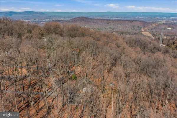 $405,000 | 167 Pocahontas Road, Front Royal, VA 22630