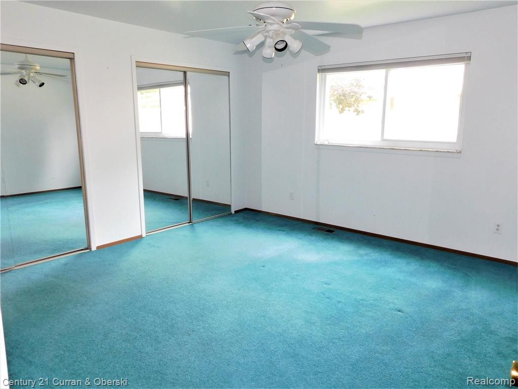 2112 Warrington Road Rochester Hills, MI 48307 - Photo 14 of 25