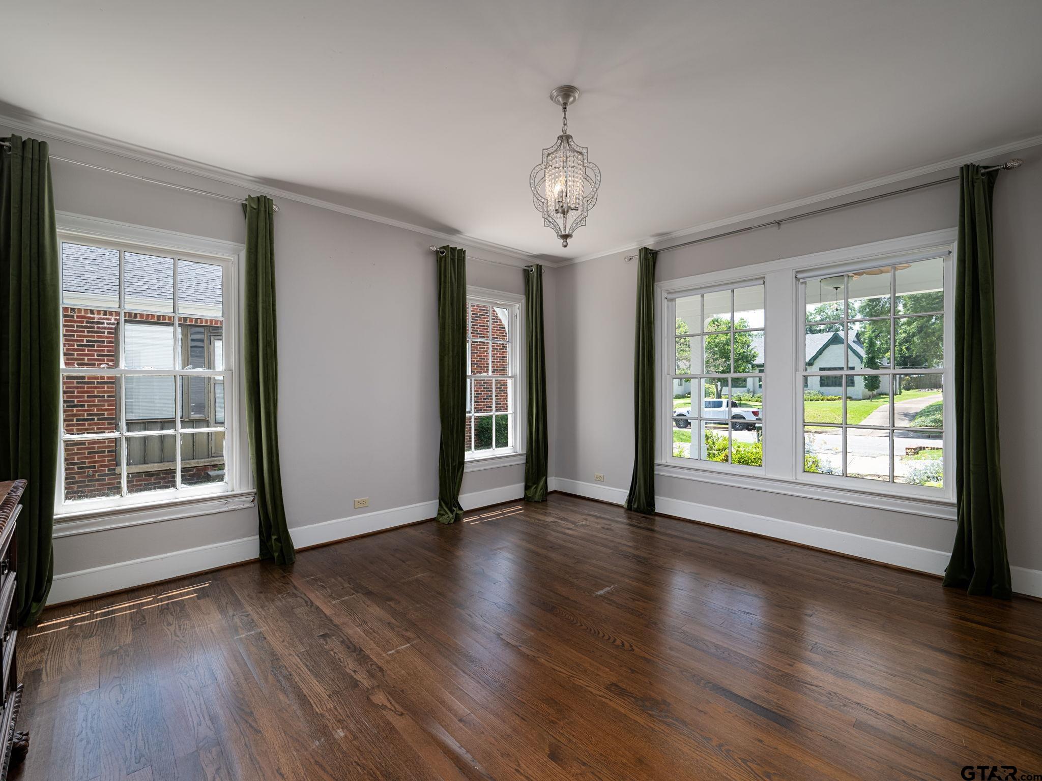 323 West 3rd Street Tyler, TX 75701 - Photo 20 of 44