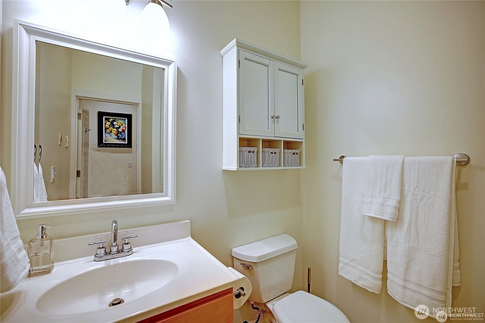 1577 Arrowhead Beach Road Camano Island, WA 98282 - Photo 12 of 37