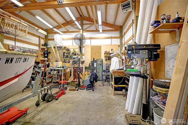 $3,100 | 1577 Arrowhead Beach Road, Camano Island, WA 98282