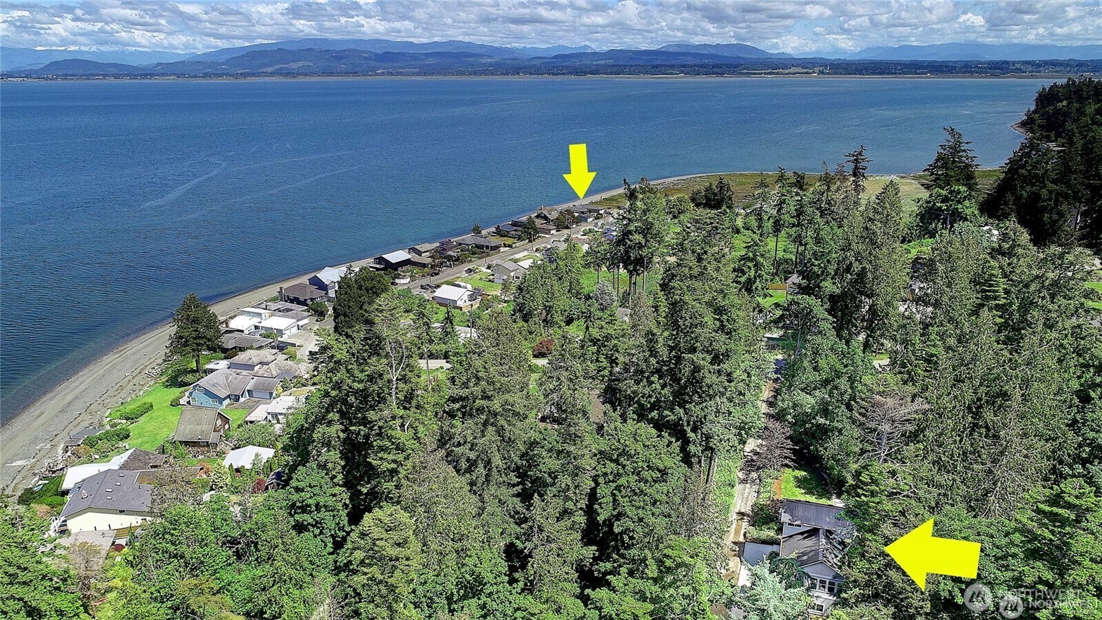 1577 Arrowhead Beach Road Camano Island, WA 98282 - Photo 31 of 37