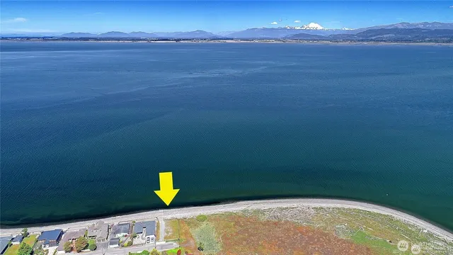 $3,100 | 1577 Arrowhead Beach Road, Camano Island, WA 98282