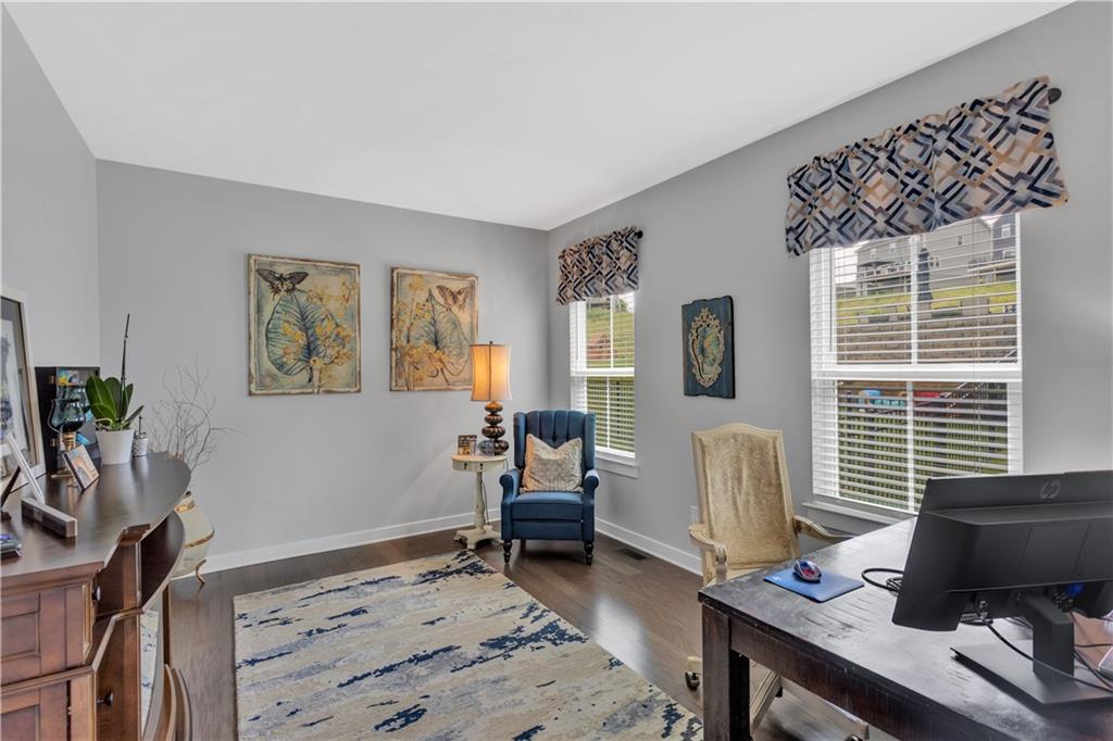 205 Regency Drive Eighty Four, PA 15330 - Photo 28 of 43 a workspace with furniture and window