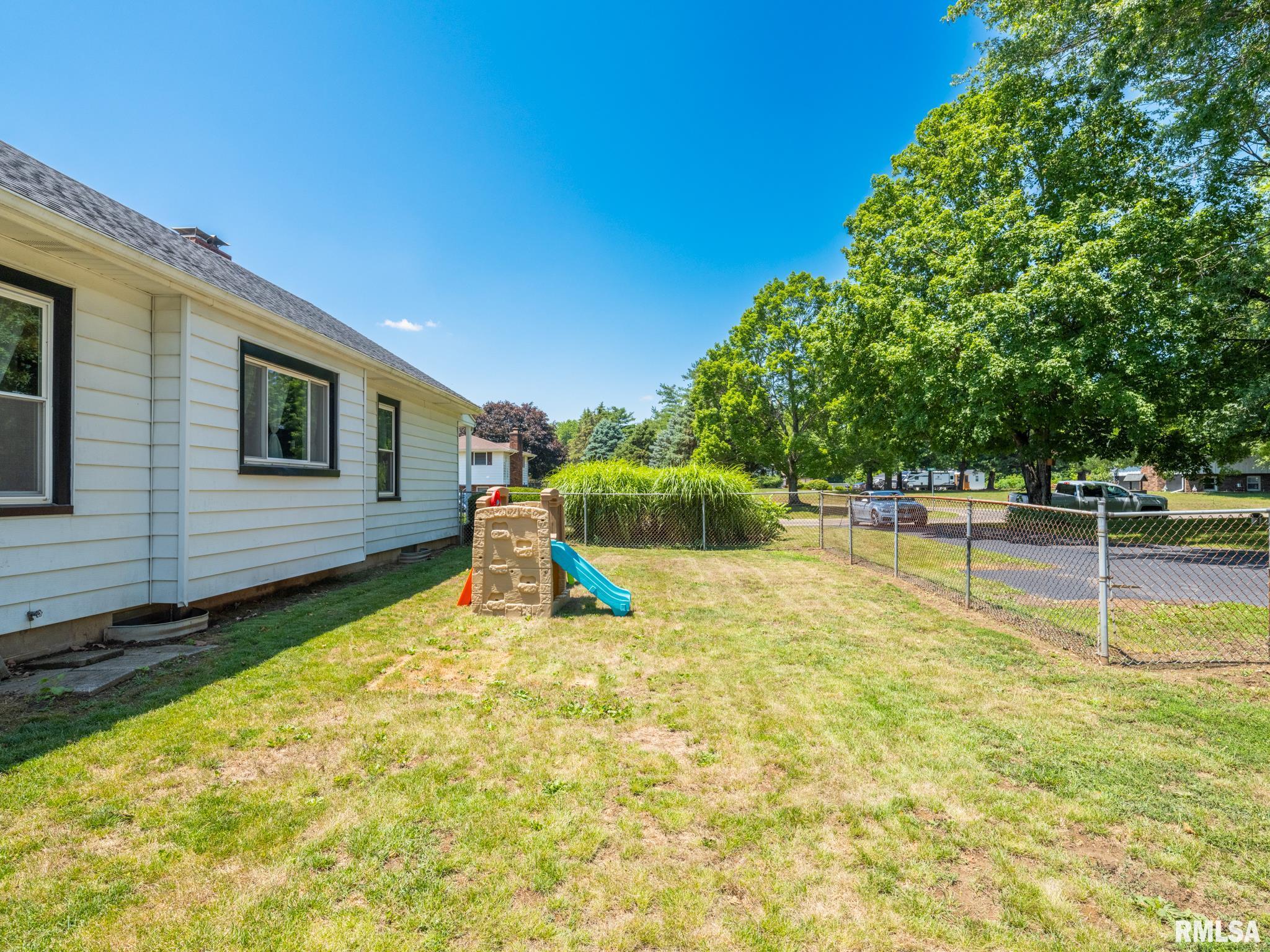 9518 South Robinson Lane Mapleton, IL 61547 - Photo 52 of 56