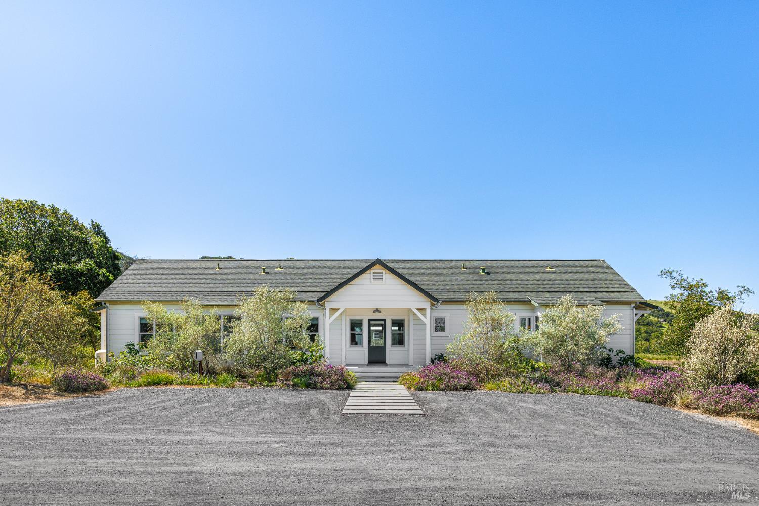 5561 Sonoma Mountain Road Santa Rosa, CA 95404 - Photo 6 of 70