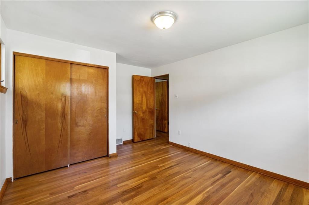 46 Elmwood Road Pittsburgh, PA 15209 - Photo 13 of 25 Gallery Image 13