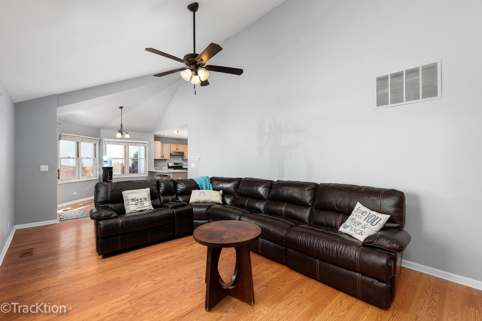 2008 Primrose Drive Plainfield, IL 60586 - Photo 9 of 26 a living room with furniture
