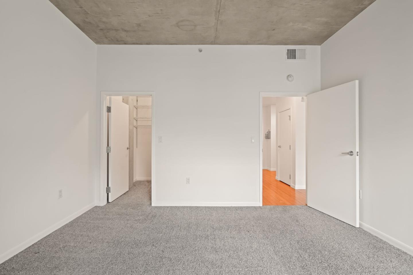 428 Alice Street, Unit 637 Oakland, CA 94607 - Photo 13 of 23 a view of an empty room