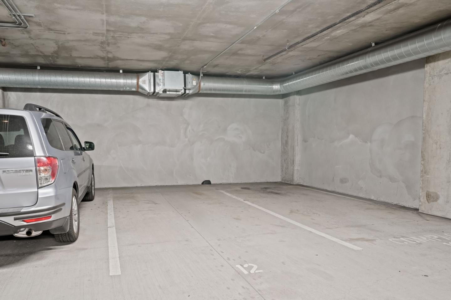 428 Alice Street, Unit 637 Oakland, CA 94607 - Photo 18 of 23 a view of parking garage