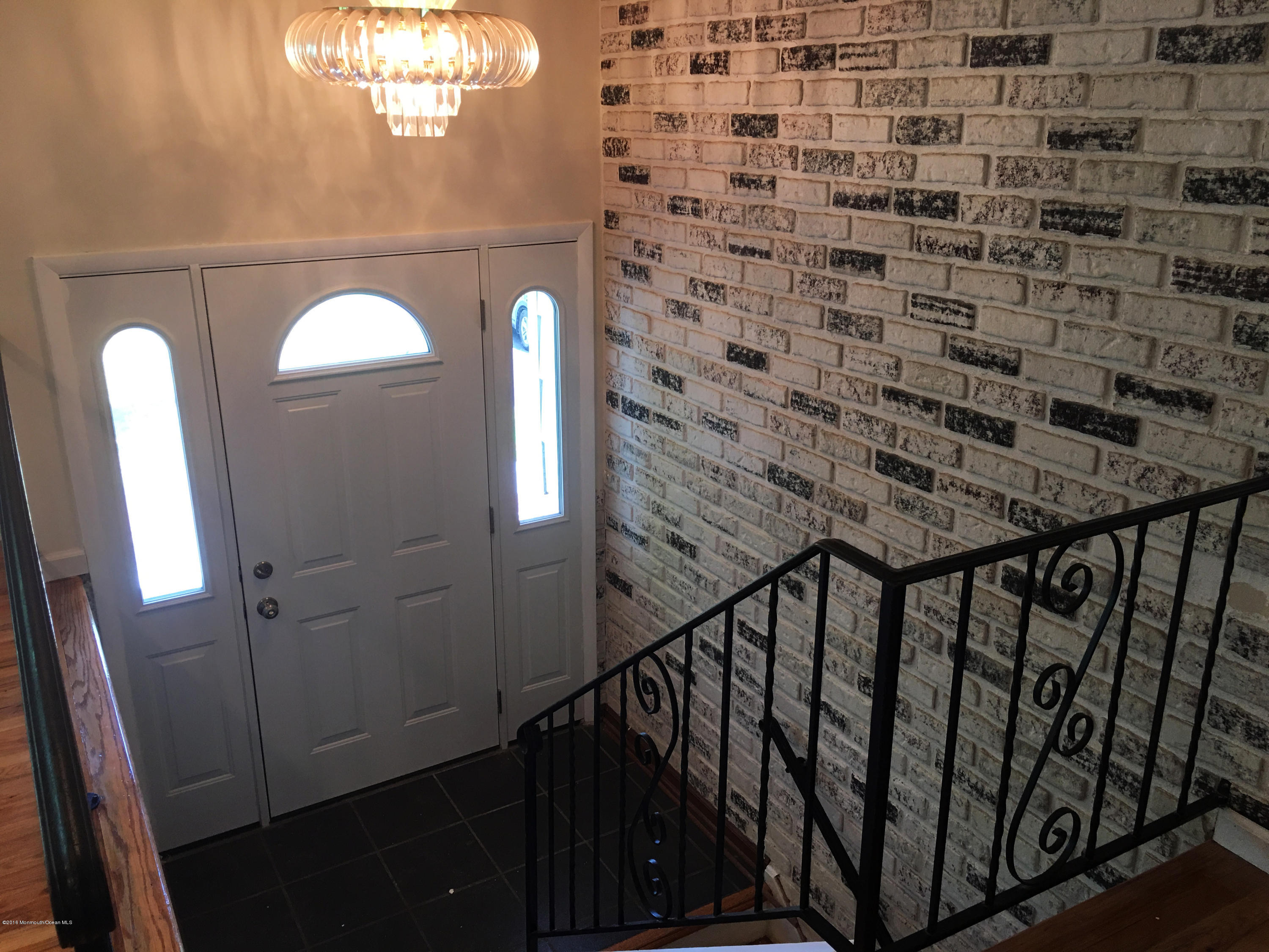 15 Chaucer Road Manalapan, NJ 07726 - Photo 2 of 15 Entry
