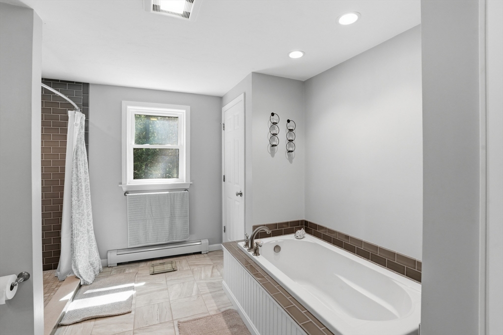 61 Stoney Weir Road Halifax, MA 02338 - Photo 35 of 42