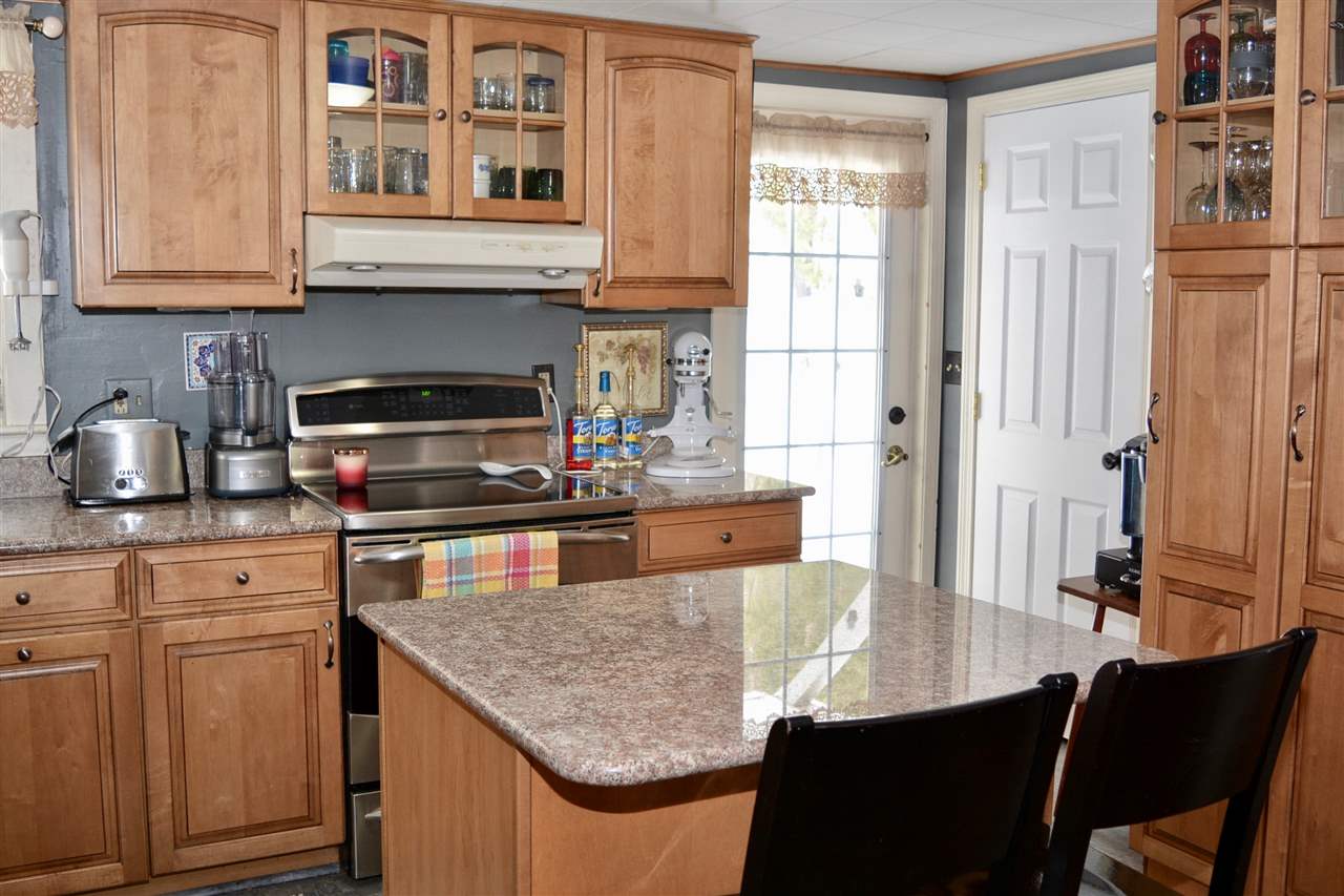 209 Meriden Road Lebanon, NH 03766 - Photo 9 of 24 Gallery Image 9