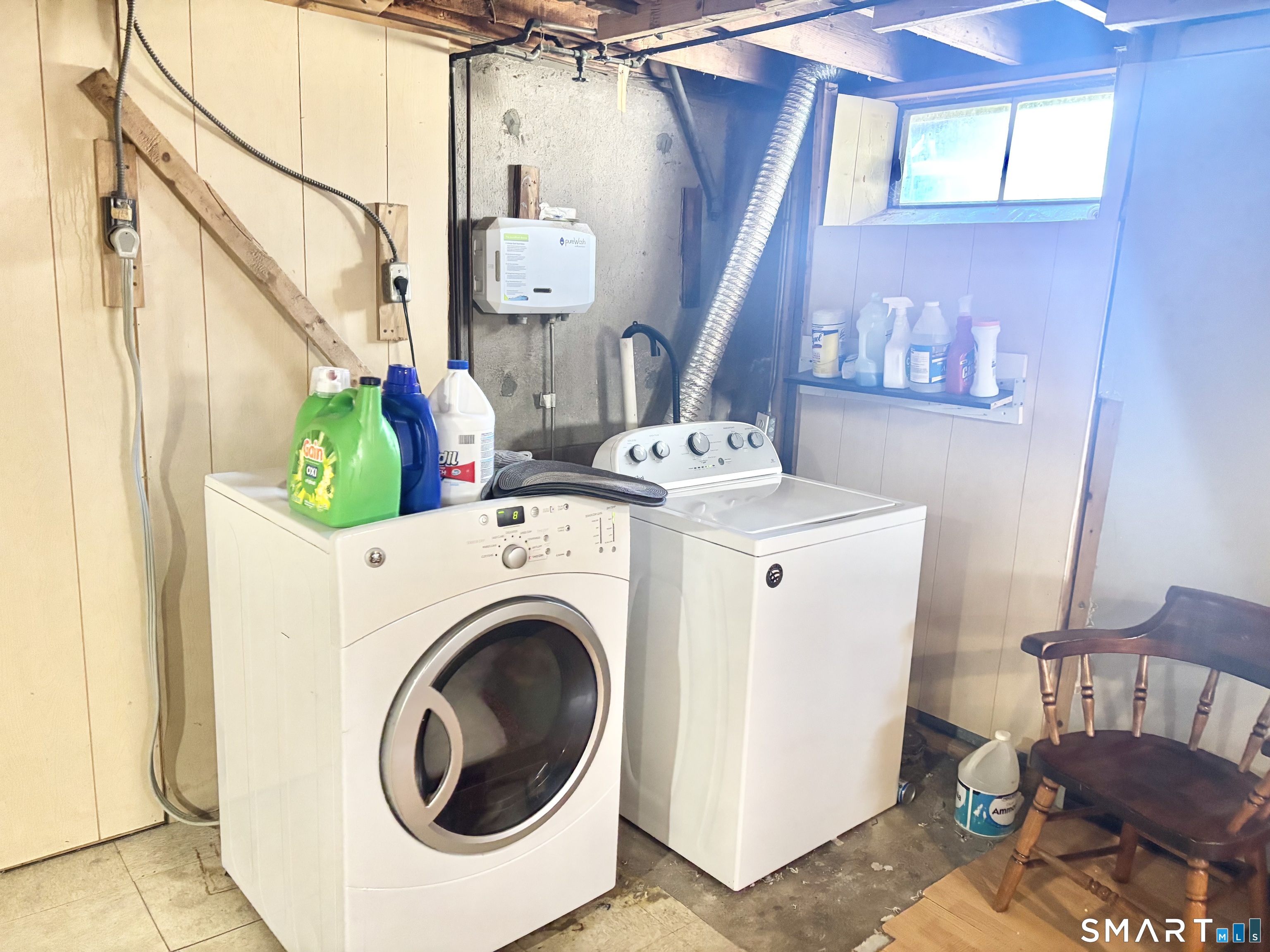 40 Rentschler Street East Hartford, CT 06118 - Photo 13 of 14 a utility room with dryer and washer