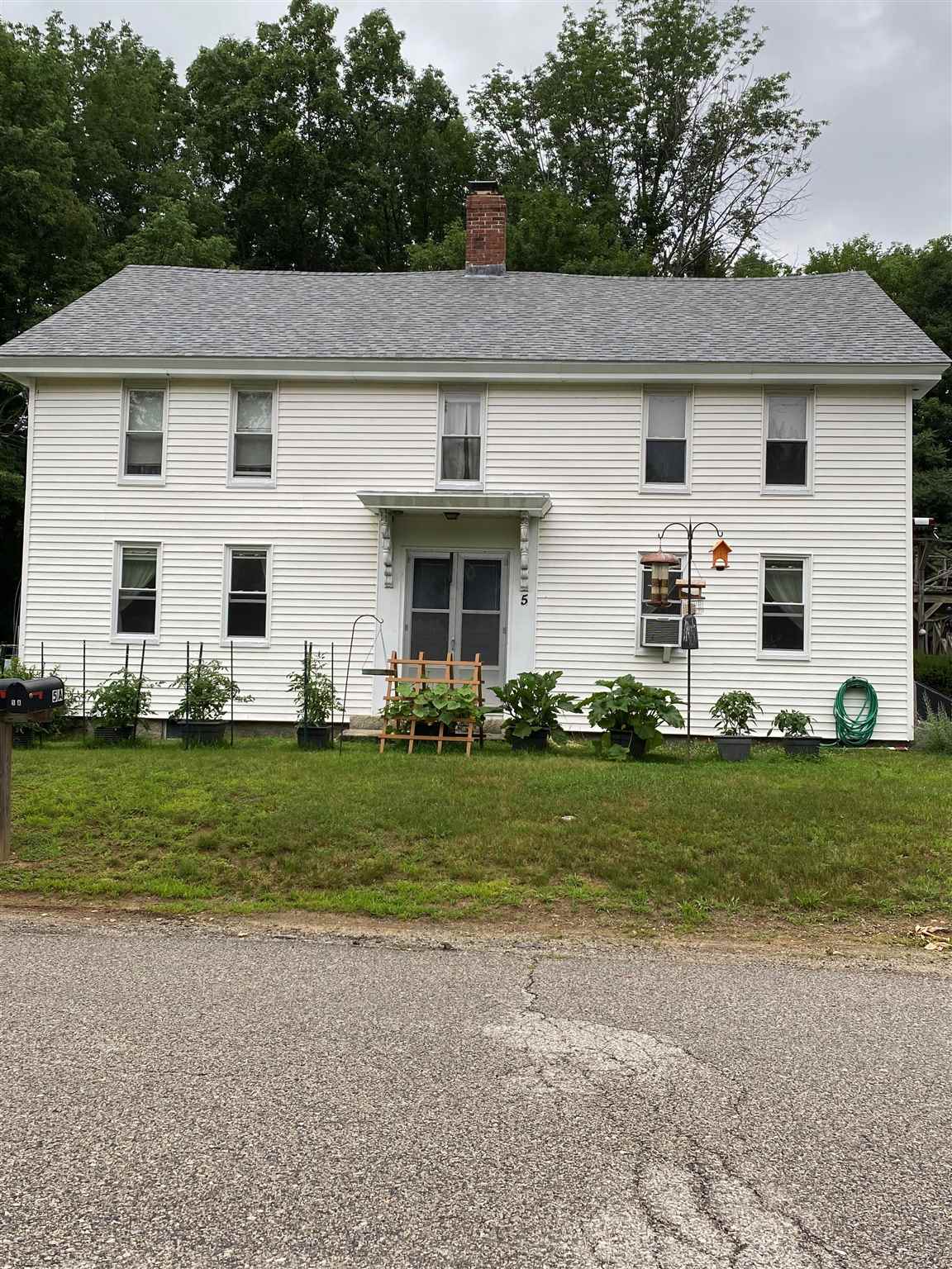 5 Kingston Road Danville, NH 03819 - Photo 1 of 40 Gallery Image 1