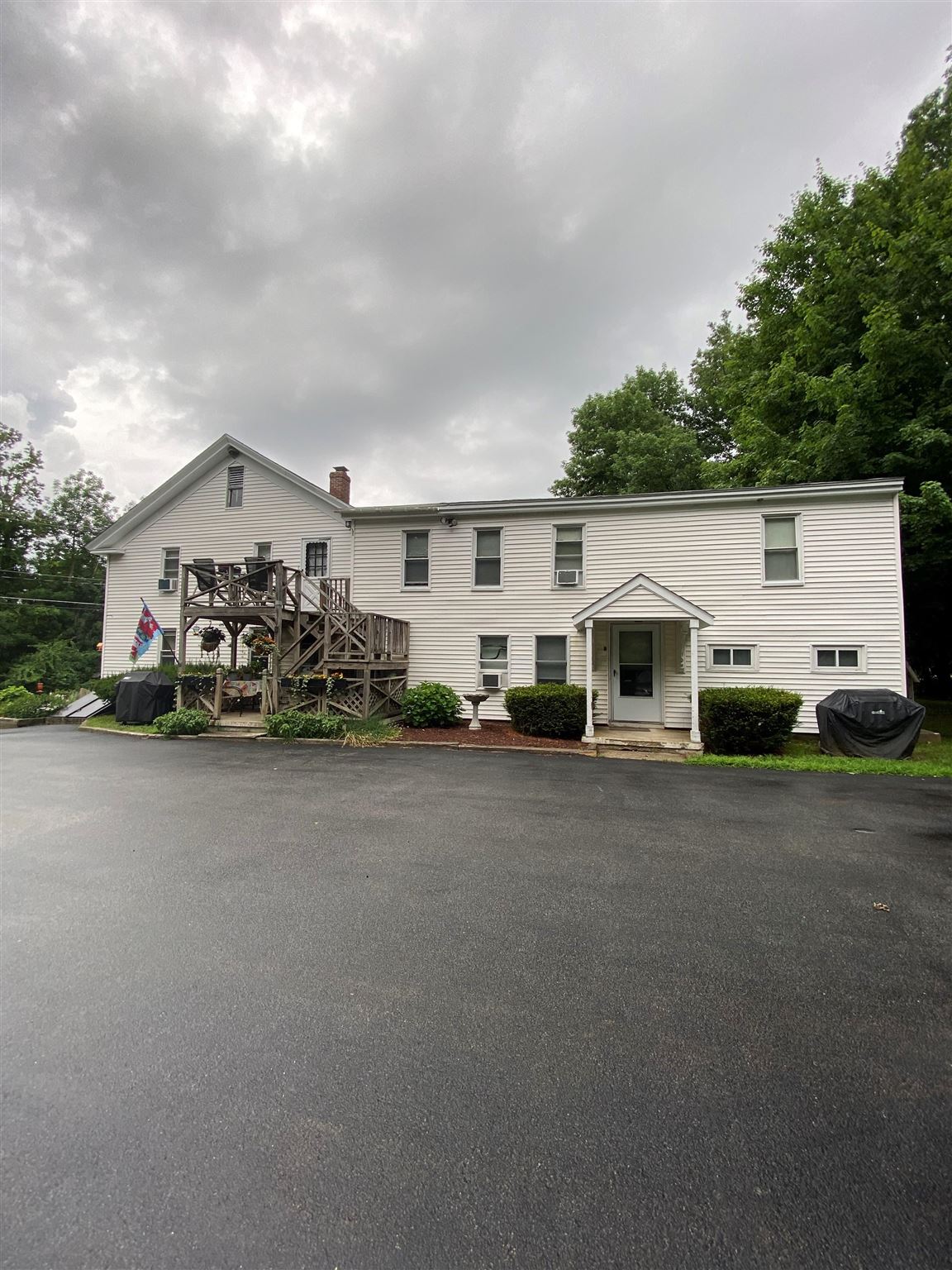 5 Kingston Road Danville, NH 03819 - Photo 3 of 40 Gallery Image 3