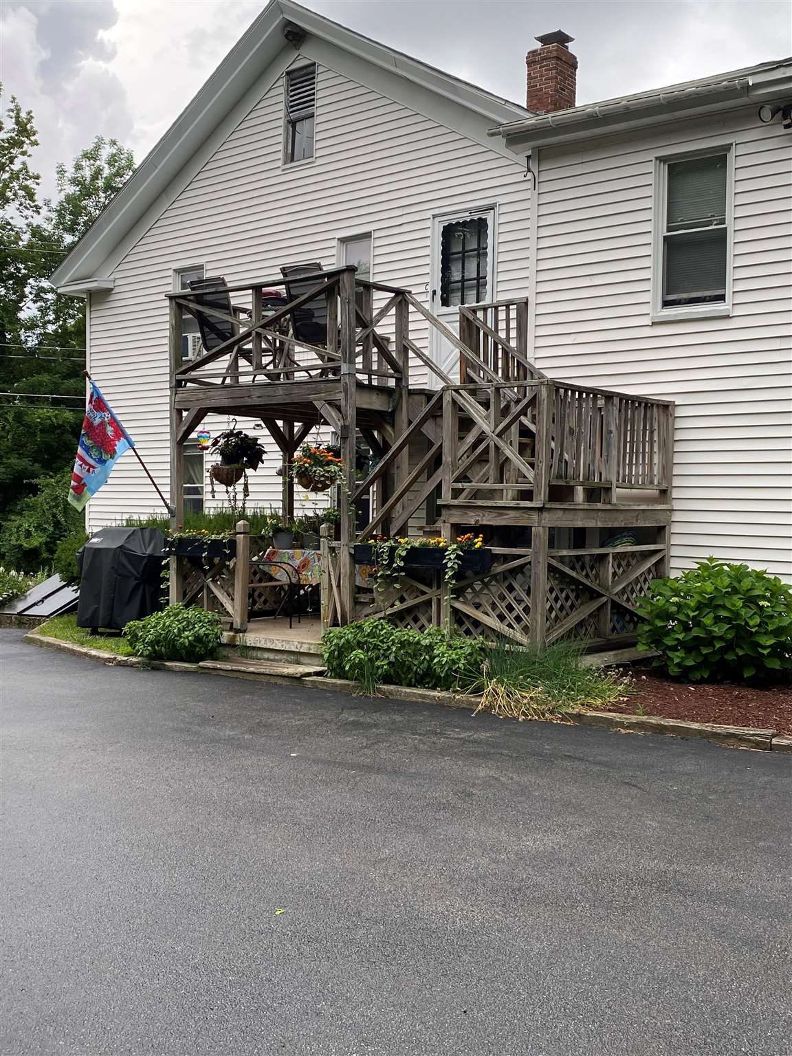 5 Kingston Road Danville, NH 03819 - Photo 4 of 40 Gallery Image 4