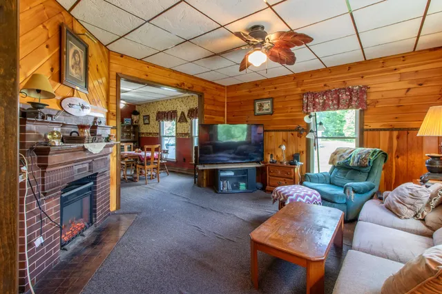 $300,000 | 119 Applebee Road, Brighton, VT 05846