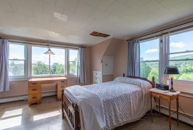 $300,000 | 119 Applebee Road, Brighton, VT 05846