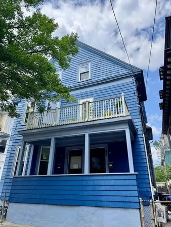 $2,500 | 93 Chapin Avenue, Unit 3, Providence, RI 02909