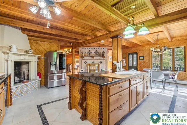 $1,100,000 | 493 Lake Drive, Nesquehoning, PA 18240