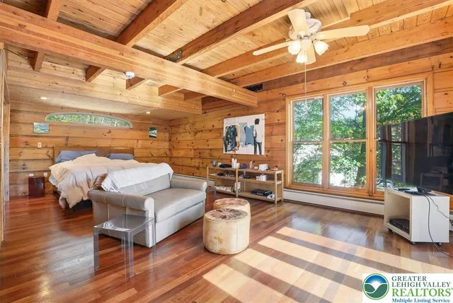 $1,100,000 | 493 Lake Drive, Nesquehoning, PA 18240