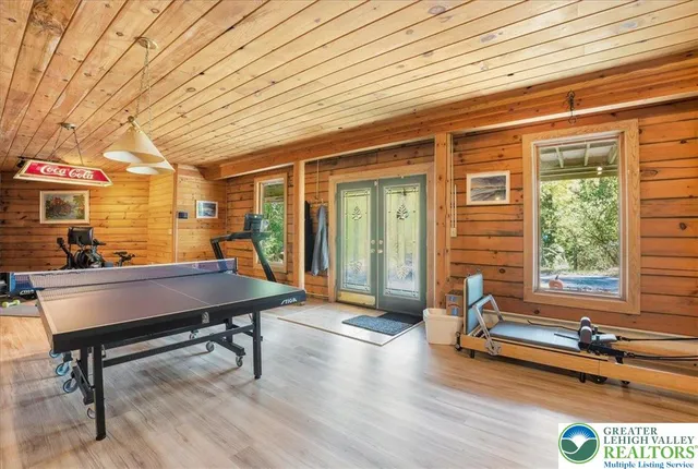 $1,100,000 | 493 Lake Drive, Nesquehoning, PA 18240