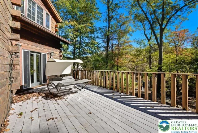 $1,100,000 | 493 Lake Drive, Nesquehoning, PA 18240