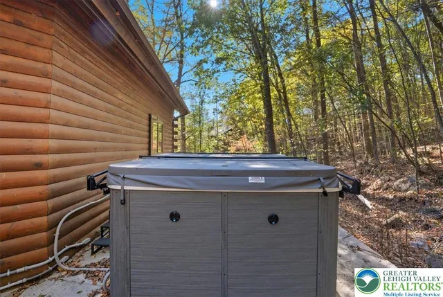 $1,100,000 | 493 Lake Drive, Nesquehoning, PA 18240