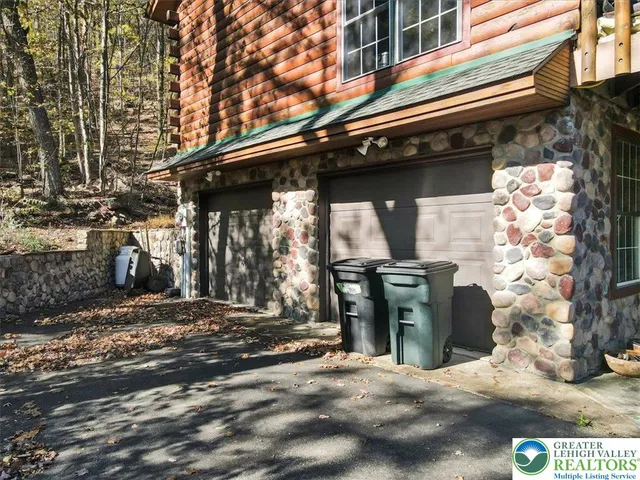 $1,100,000 | 493 Lake Drive, Nesquehoning, PA 18240