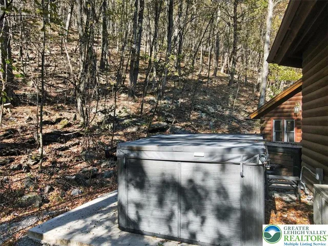 $1,100,000 | 493 Lake Drive, Nesquehoning, PA 18240