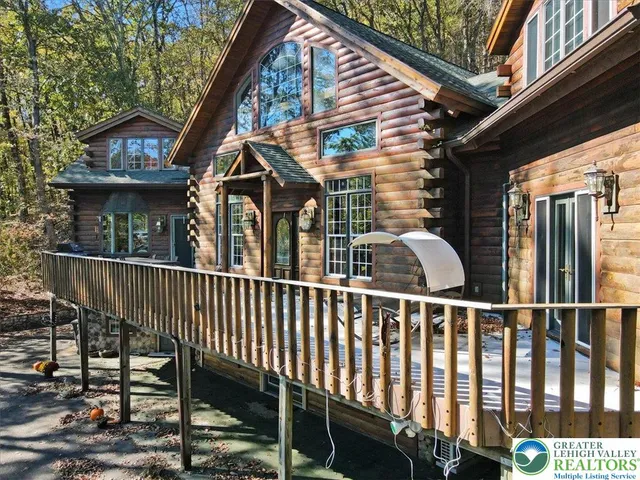 $1,100,000 | 493 Lake Drive, Nesquehoning, PA 18240