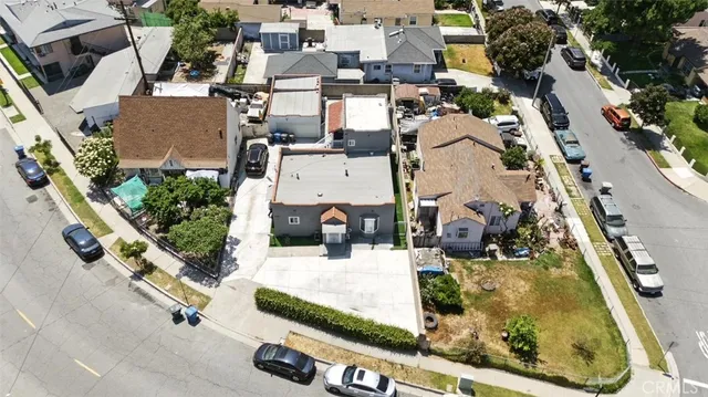 an aerial view of a gym