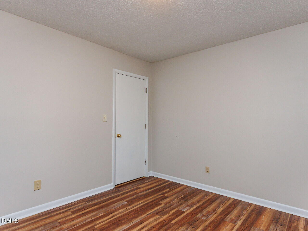 577 Corbett Road Clayton, NC 27520 - Photo 22 of 33 016-1280x960-bedroom