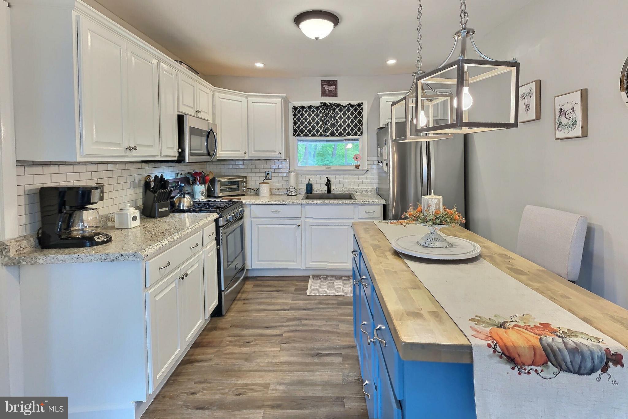 32 Sun Valley Road Hamilton, NJ 08690 - Photo 7 of 24