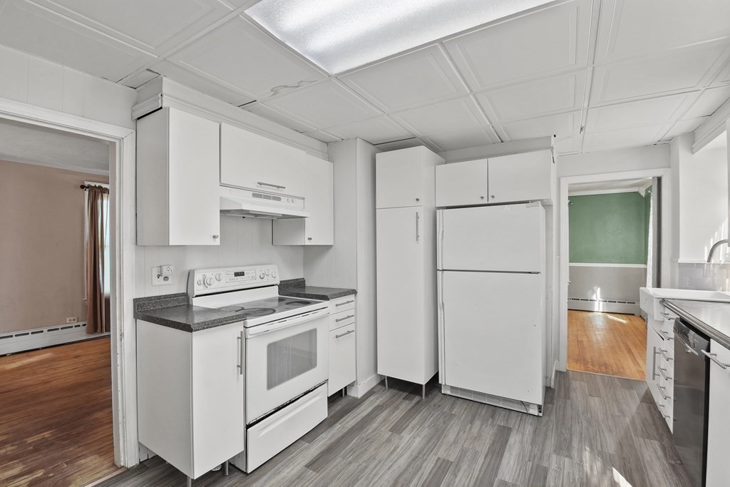 23 Barnard Road Worcester, MA 01605 - Photo 8 of 29 Gallery Image 8