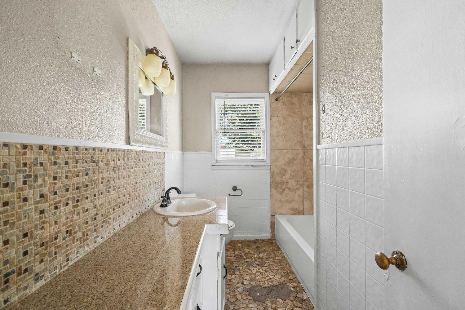 2514 36th Street Lubbock, TX 79413 - Photo 12 of 20 Photo 12