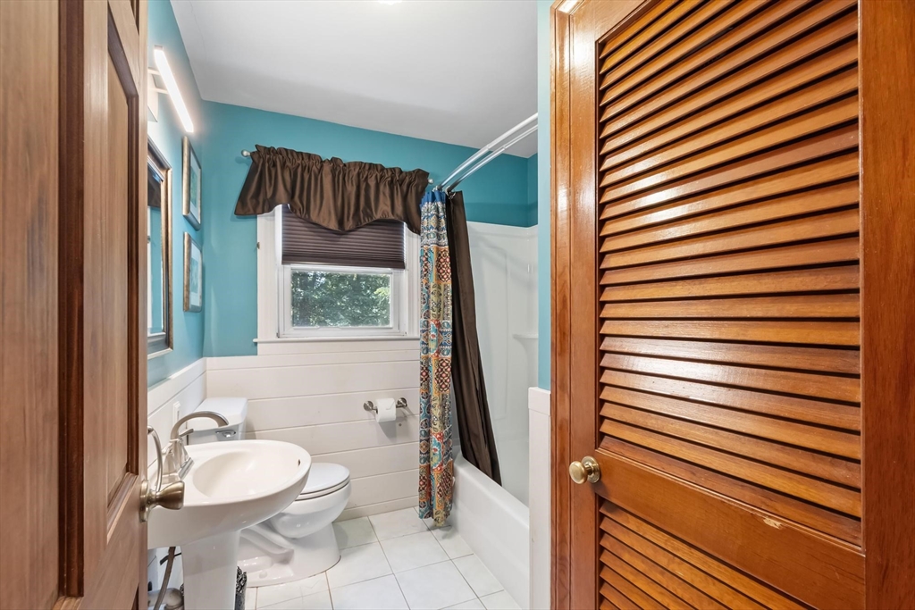 430 Williams Road Fitchburg, MA 01420 - Photo 14 of 41 Gallery Image 14