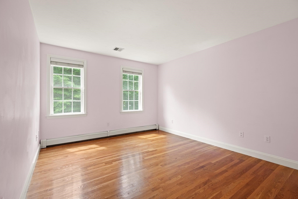 5 Winchester Road Medway, MA 02053 - Photo 28 of 42
