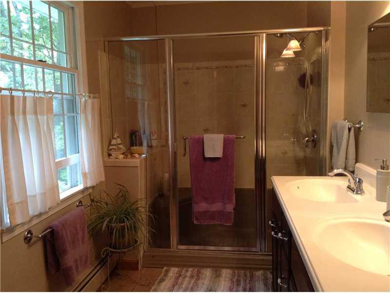 34 Beach Road Lincolnville, ME 04849 - Photo 8 of 18 Master Bath/Spa.
