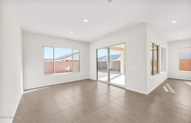 $579,990 | 24987 North 170th Drive, Surprise, AZ 85387