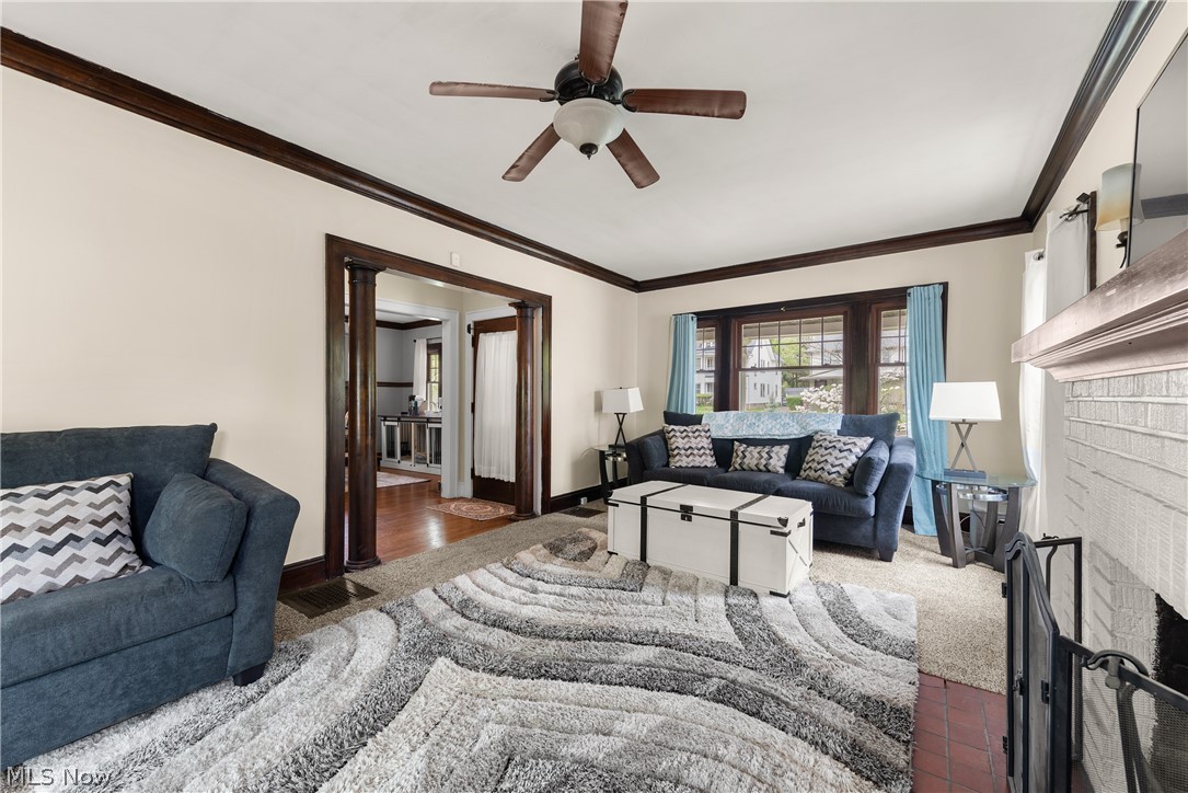 1473 Parkhill Road Cleveland Heights, OH 44121 - Photo 7 of 35