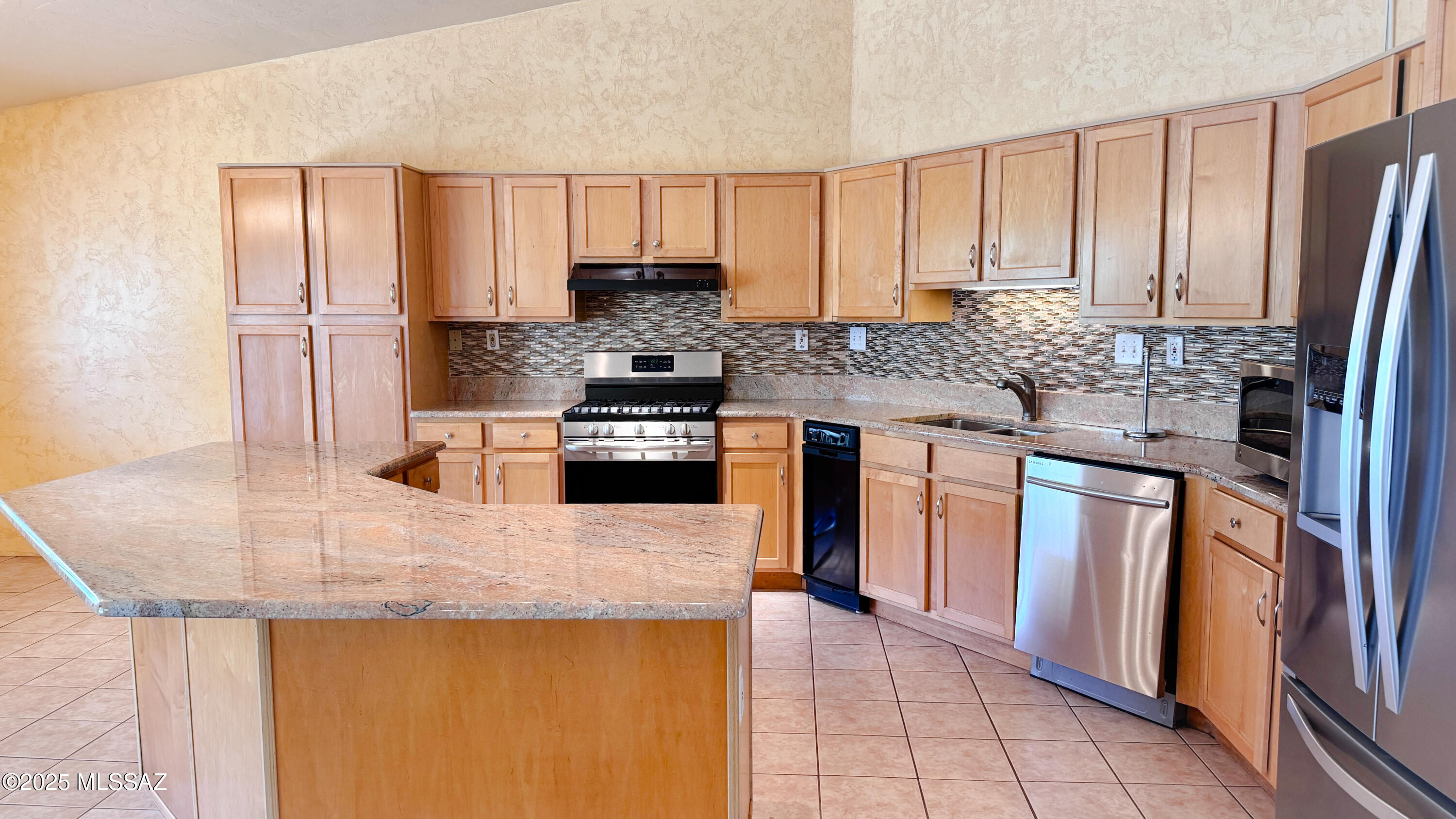 12480 East Los Reales Road Tucson, AZ 85747 - Photo 11 of 34